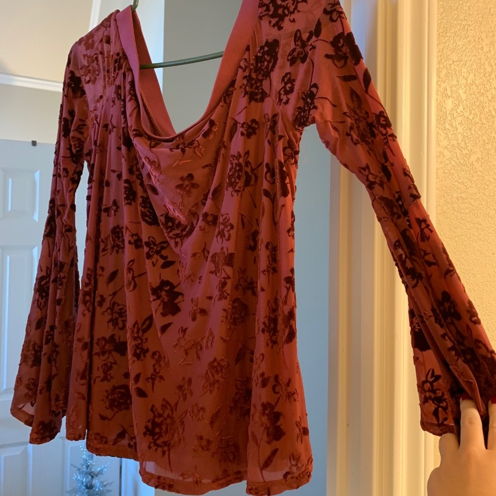 Knox Rose off-shoulder top